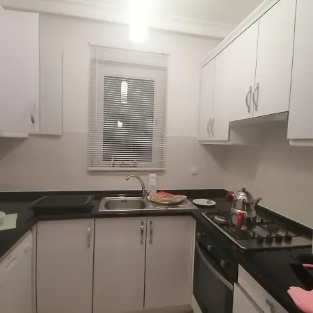 住宿加早餐酒店 Aryam