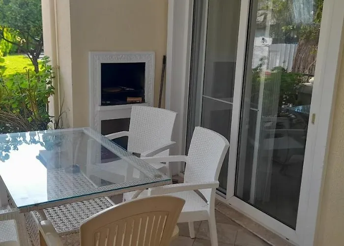 Bed & Breakfast Aryam *